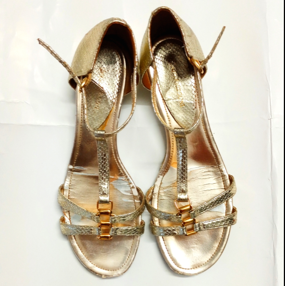 Enzo Angiolini gold leather straps sandals Sz 10